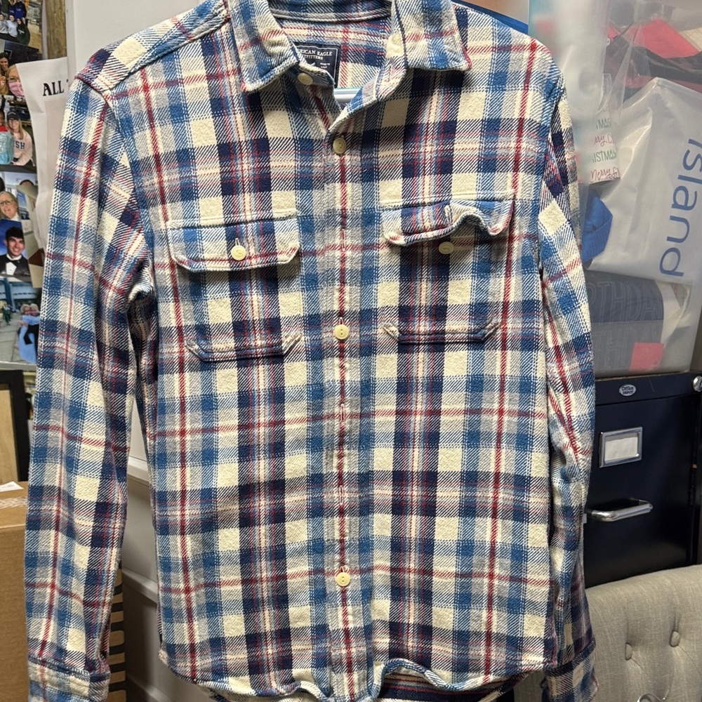 American Eagle Plaid Button-Up Shirt